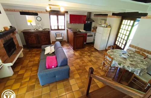 Montlauzun Other | Gîtes de France® - La Maison du Bordier