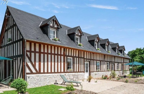 Virville House | Gîtes de France® - Le Chant des Oiseaux