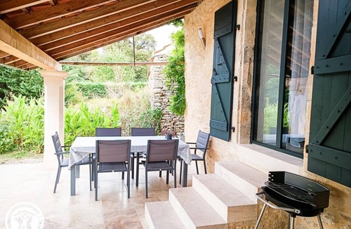 Thedirac House | Gîtes de France® - Le Gîte d'Inès
