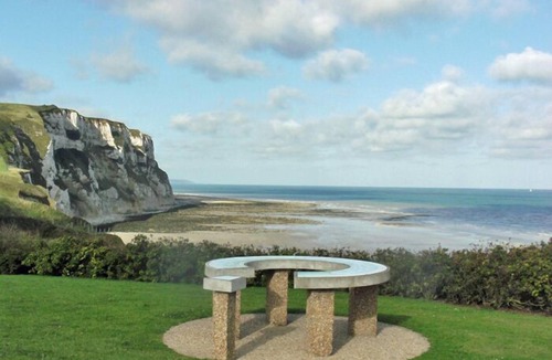 Saint-Martin-en-Campagne House | Gîtes de France® - Le Tulipier