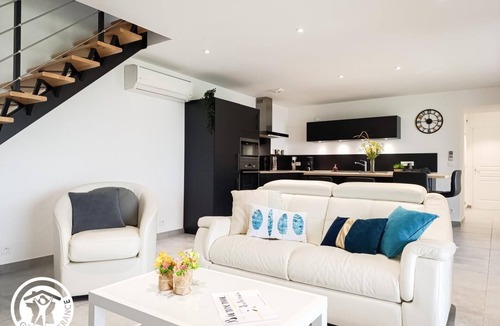 Montredon House | Gîtes de France® - Maison Labénadie