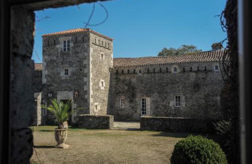 Landevieille House | Gîtes de la roblinière