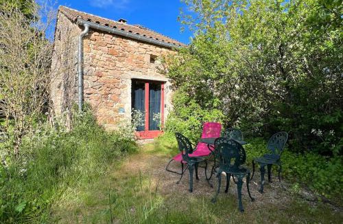 Avene House | Gîtes de Rouvignac