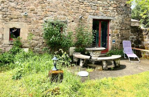 Avene House | Gîtes de Rouvignac