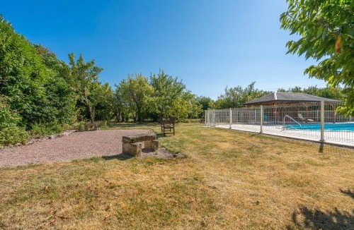 Saint-Seurin-de-Palenne House | Gîtes du Vigneron