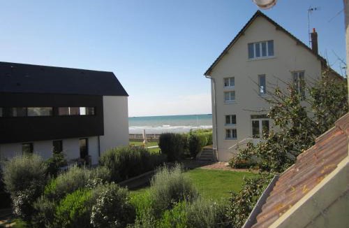 Asnelles Apartment | Gîtes en Normandie en FRONT DE MER à Asnelles , 3km d'Arromanches, 10km de Bayeux