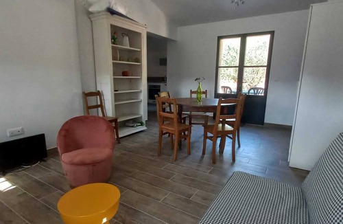 Castillon Cottage | Gîtes en Pleine Nature Dans un Hameau Authentique. Vue Exceptionnelle.piscine