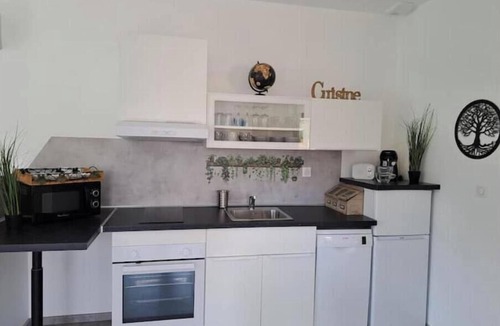 Saint-Medard-de-Guizieres Hotel | Gîtes À LA source "La Dronne" accommodation