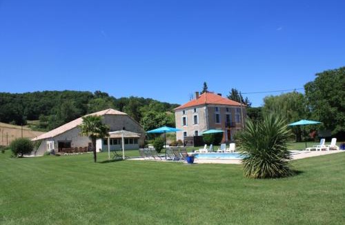 Roquecor House | Gîtes Grand Pré ! et la Roulotte de Roquecor