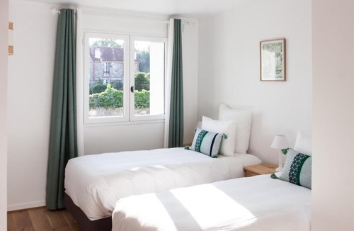 Arbonne-la-Foret House | Gîtes Isatis