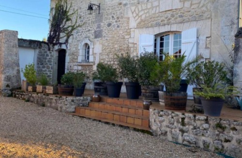 Sainte-Croix-de-Mareuil House | Gîtes La Grange