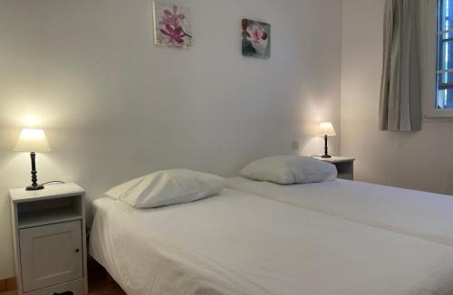 Feugarolles House | Gîtes Lencouet