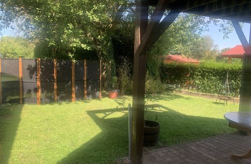 Ponches-Estruval House | Gîtes Levidence