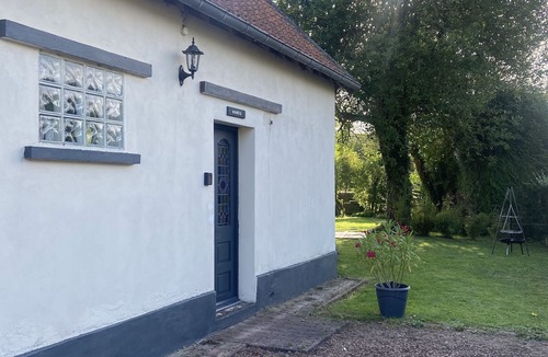 Ponches-Estruval House | Gîtes Levidence