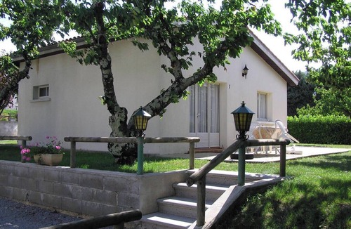 Darbres House | Gîtes PISCINE + JEUX SOLARIUM relaxation - 59m² - ARDÈCHE Sud