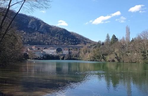 Saint-Nazaire-en-Royans Apartment | G de Laure