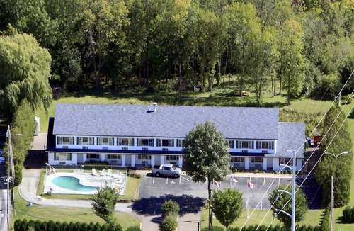 South Burlington Hotel | G.G.T. Tibet Inn