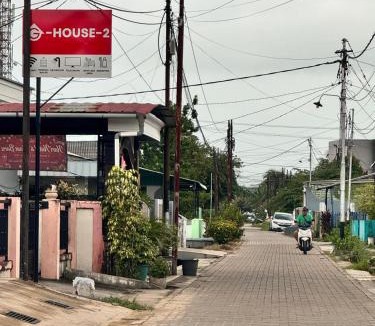 Singkawang House | G-House-2