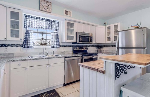 Rockport House | G & J Paradise