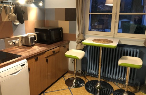 Saint-Martin-d'Uriage Villa | G1 Apartment with beautiful terrace between Grenoble and Chamrousse