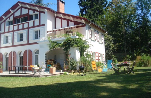 Saint-Martin-d'Uriage Villa | G1 Apartment with beautiful terrace between Grenoble and Chamrousse