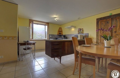 Chezery Forens House | G104010 - Chezery-forens