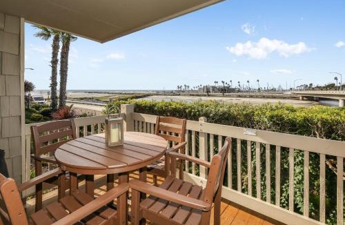 Townsite House | G23 - Coastal Cottage