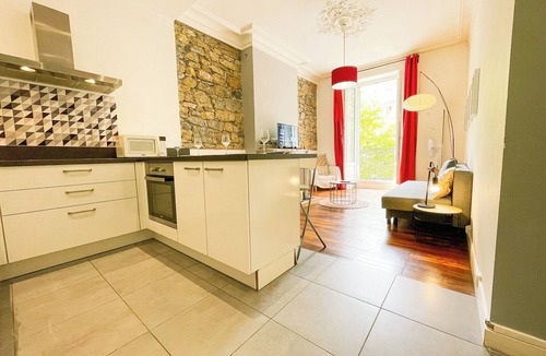 Quartier Chorier-Berriat Apartment | #G3 |The authentic 🏮| T2 downtown | Balcony, tramway