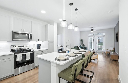 Fort Worth Condo | G36 Beautiful 2Bed-2Bath Condo by Traveller's Comfort in Downtown Fort Worth