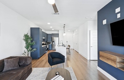 Fort Worth Condo | G47 Beautiful 1Bd Condo W/Pool & Gym by Traveller's Comfort