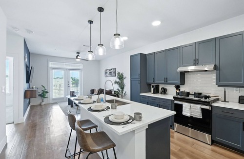 Fort Worth Condo | G47 Beautiful 1Bd Condo W/Pool & Gym by Traveller's Comfort