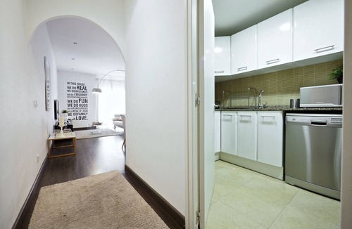 Les Corts Apartment | G54