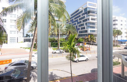 Mid Beach Apartment | GA Ocean Villa