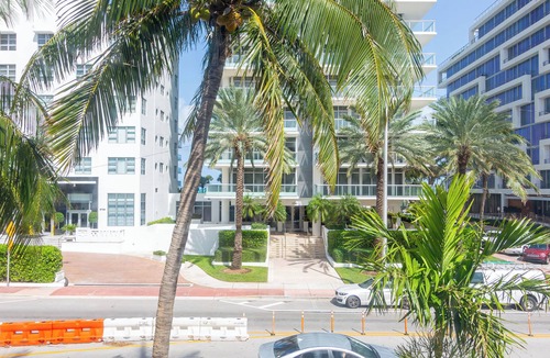 Mid Beach Apartment | GA Ocean Villa