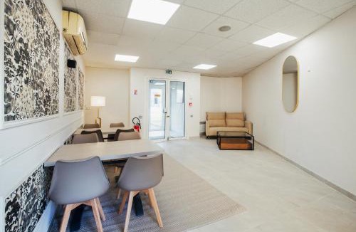 Moulin a Vent Hotel | GabHouse - Moulin à Vent