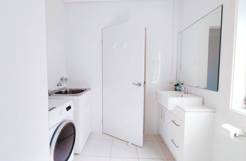 Box Hill House | Gables/Box Hil/Maraylya 2Br granny flat with WiFi