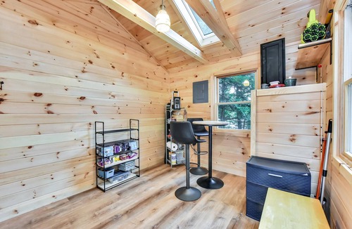 Belgrade Apartment | Gables End Cottage in Belgrade