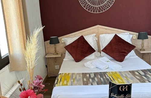 Aiguines Hotel | Gabrielle Hotel