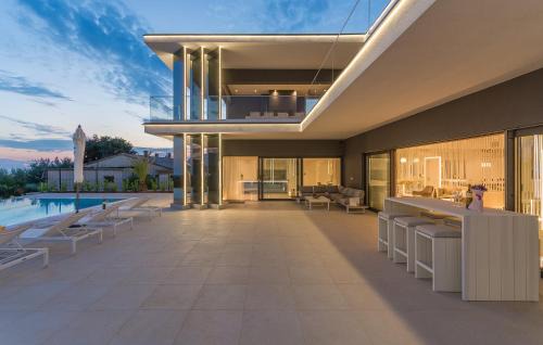 Kastelir Villa | Gabrijela