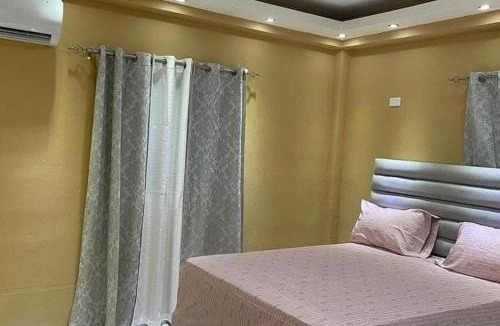 Sabana Grande De Boya Apartment | Gabysa