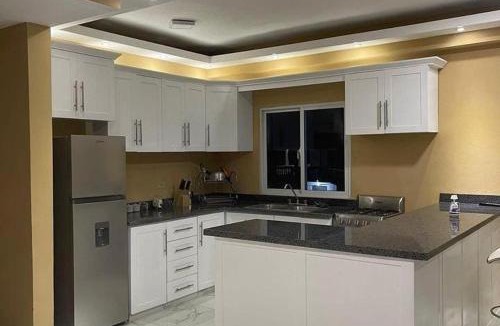 Sabana Grande De Boya Apartment | Gabysa