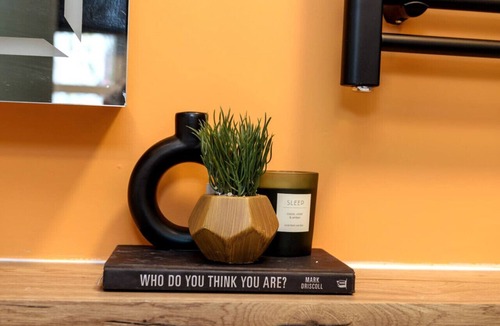 Plasnewydd Apartment | Gad Suite by Koya Homes