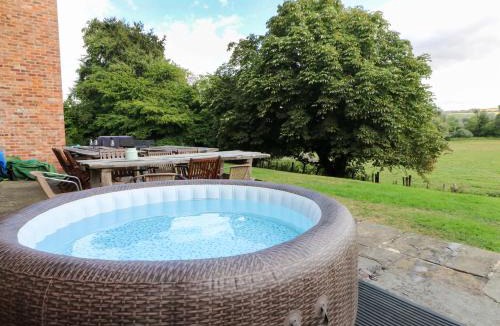 Guilsfield House | Gaer Hall