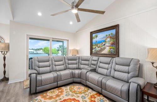 Harbor Oaks Apartment | Gaetanos Getaway