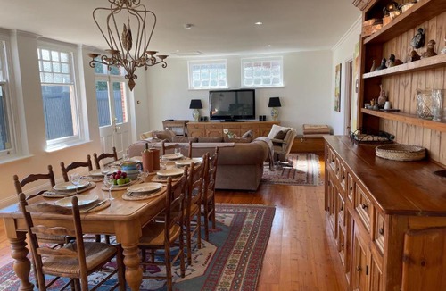 Goolwa House | Gainsborough Cottage