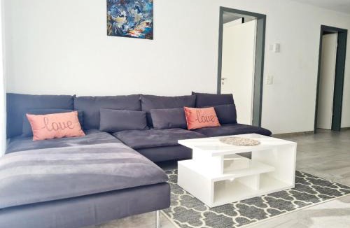 Arbedo-Castione Apartment | GaLa Appartamento