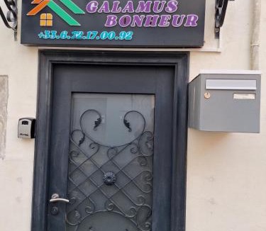 Saint-Paul-de-Fenouillet Apartment | Galamus Bonheur - L'art de choisir
