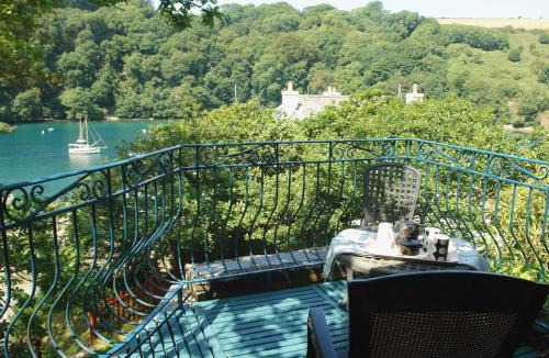 Newton Ferrers House | Galanda Treetops