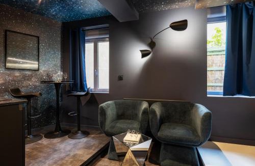 Riom Apartment | Galaxy La tête dans les étoiles