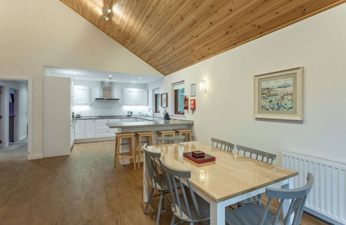 Glenisla Cabin | Galbraith Premier Spa, Dundee